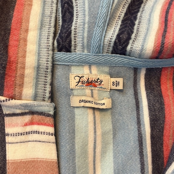 SOLD Faherty Baja hoodie organic cotton size small - Picture 3 of 8